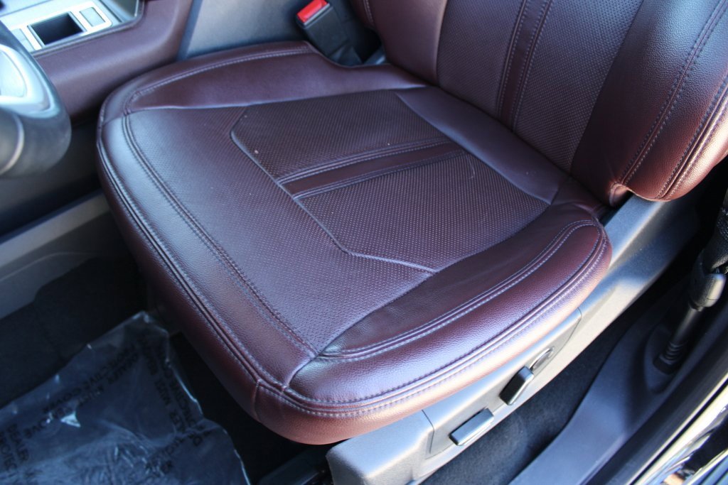 Used 2024 Ford Expedition Limited image 26