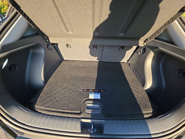 New 2026 Hyundai Kona SEL Premium FWD image 22