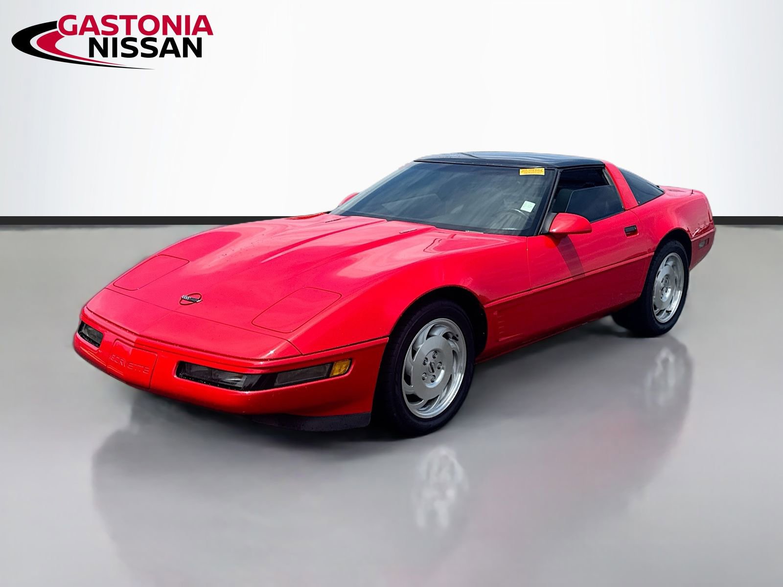 Used 1995 Chevrolet Corvette Coupe RWD image 3