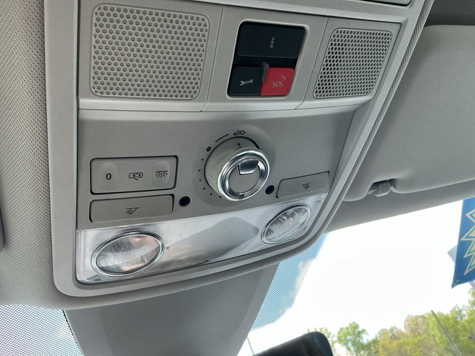 Certified 2020 Volkswagen Passat 2.0T R-Line image 25