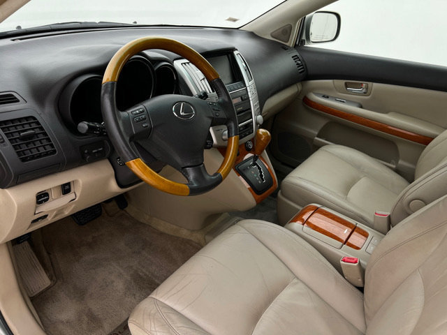 Used 2007 Lexus RX 400h AWD w/ Premium Plus Pkg image 12