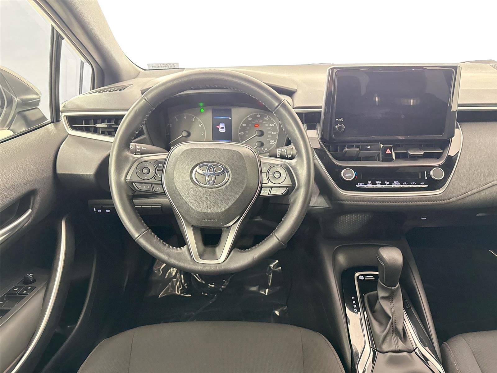 Certified 2024 Toyota Corolla SE image 31