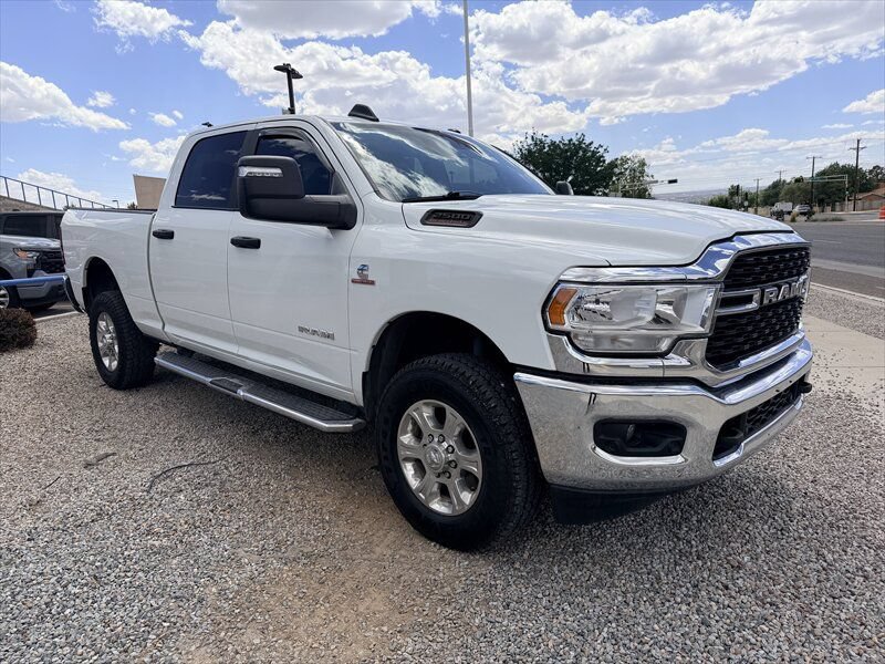 Used 2024 RAM 2500 Big Horn w/ Off Road Package AWD/4WD image 2
