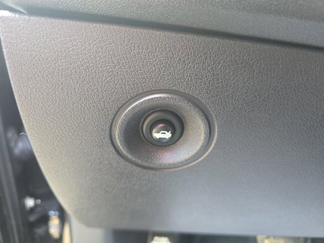 Used 2008 Dodge Challenger SRT8 image 21