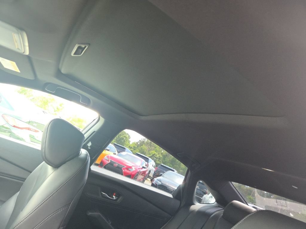 Used 2024 Honda Accord Sport image 4