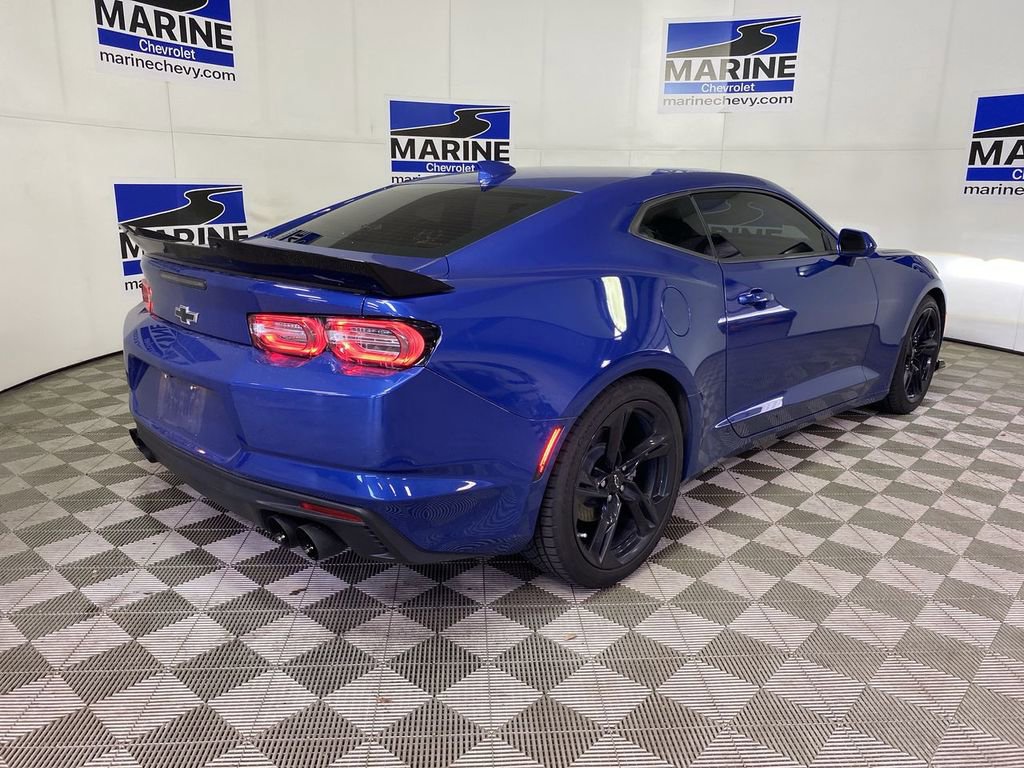 Used 2024 Chevrolet Camaro LT w/ RS Package RWD image 16
