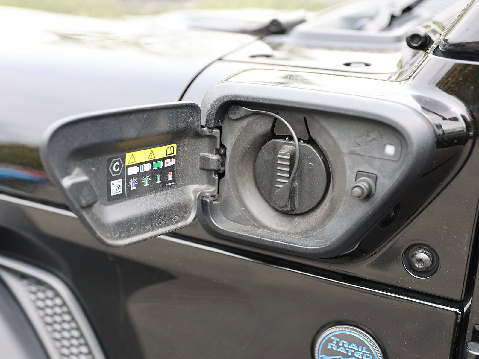 Used 2024 Jeep Wrangler Unlimited AWD/4WD image 10