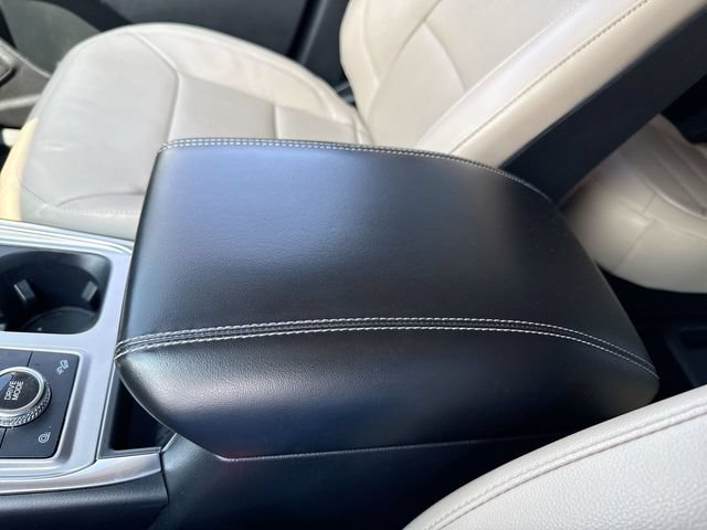 Used 2020 Ford Explorer Limited AWD/4WD image 21