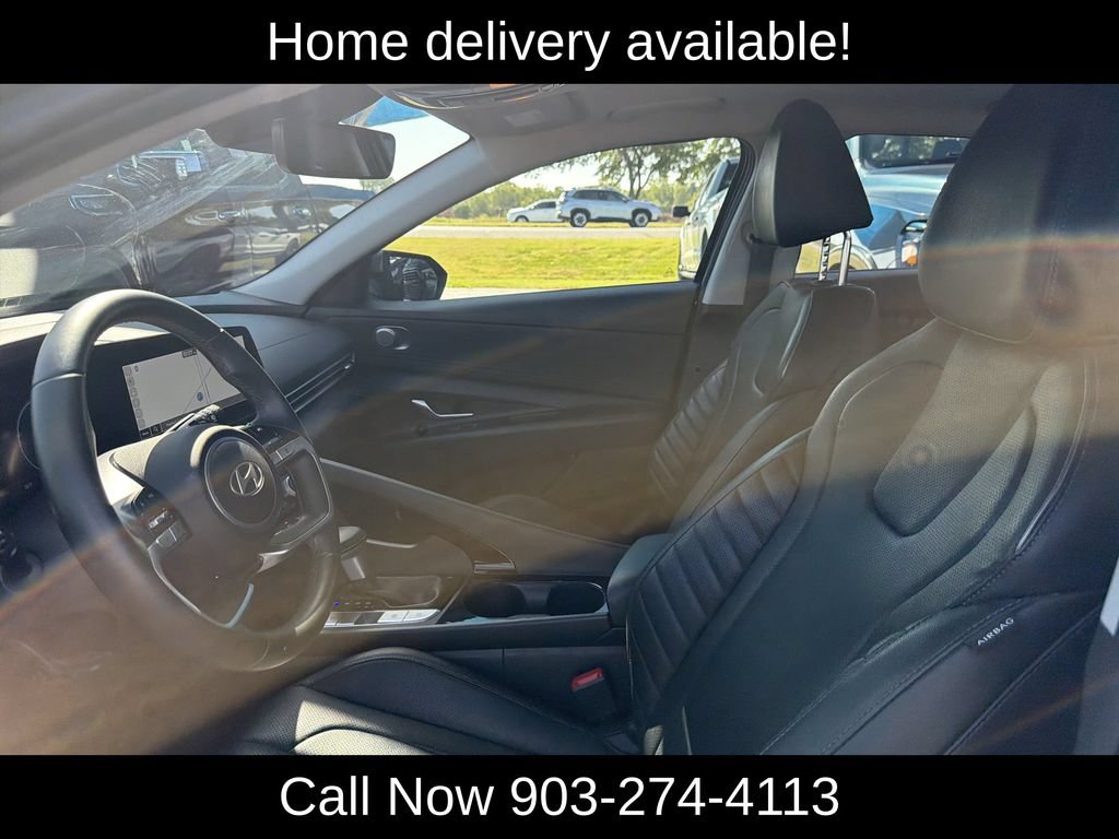 Used 2025 Hyundai Elantra Limited FWD image 15