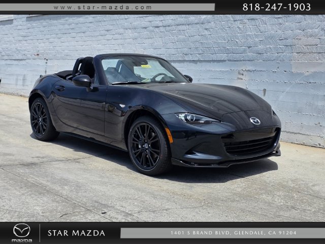 New 2026 MAZDA MX-5 Miata Club w/ Interior Package RWD image 1