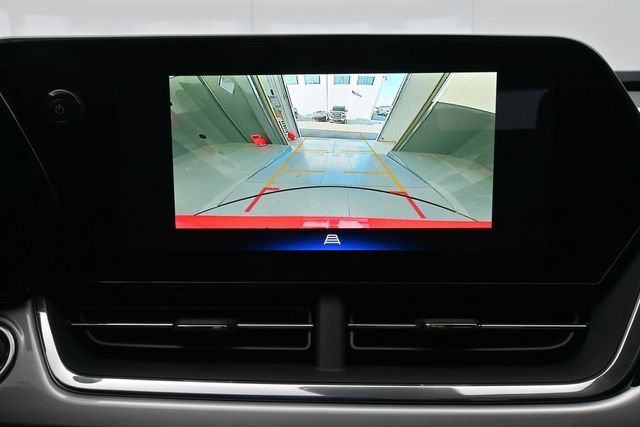 New 2026 Chevrolet Trax LT w/ Sunroof Package FWD image 36