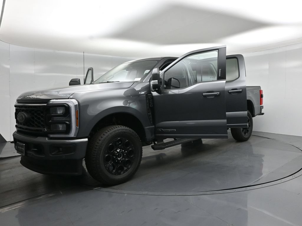 New 2026 Ford F250 Lariat w/ Black Appearance Package AWD/4WD image 29