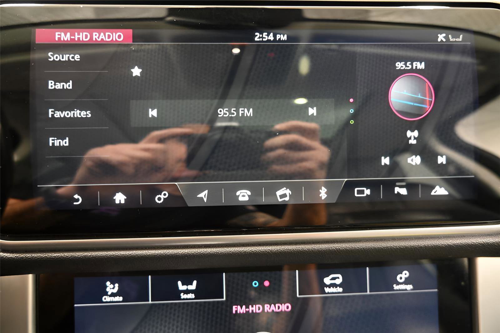 Used 2018 Land Rover Range Rover AWD/4WD image 30
