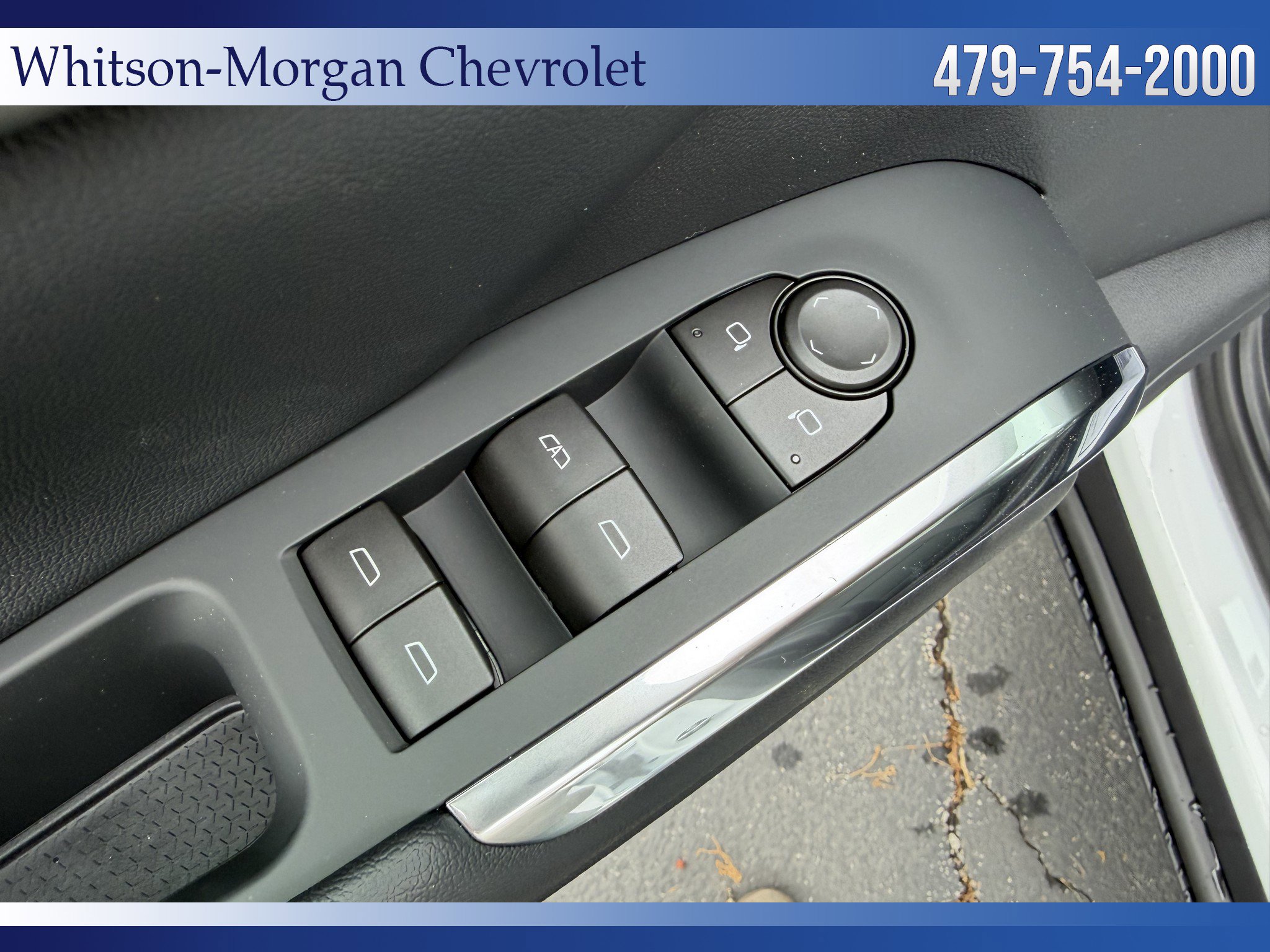 New 2026 Chevrolet Traverse LT w/ Sun and Wheel Package FWD image 12