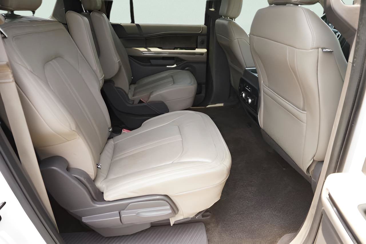 Used 2018 Ford Expedition Max Limited w/ Equipment Group 302A RWD image 18