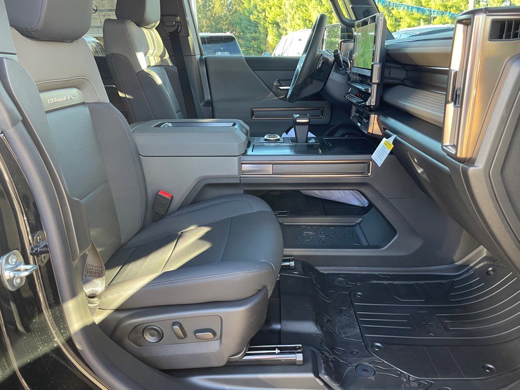 New 2025 GMC Hummer EV 2X AWD/4WD image 16