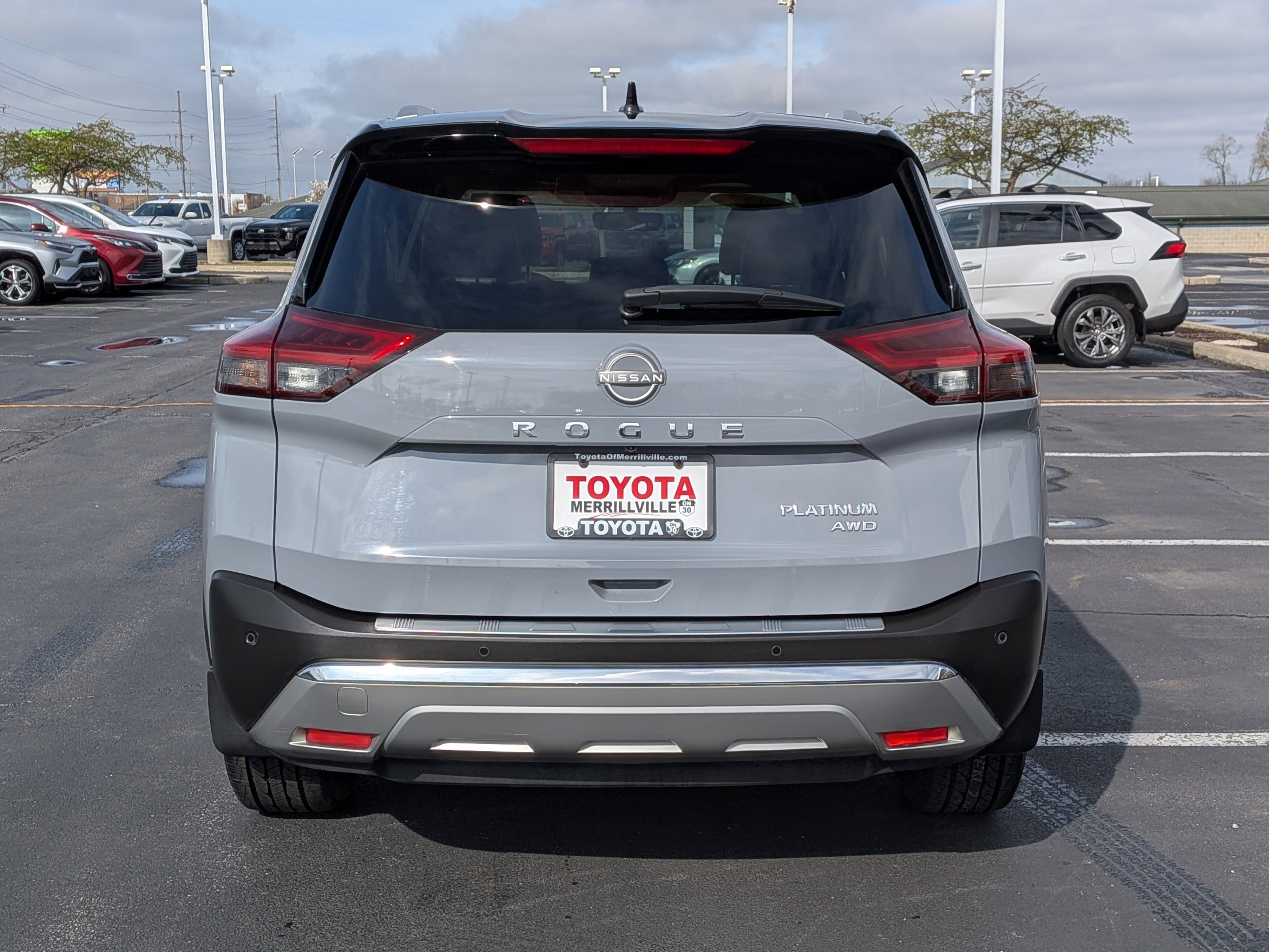 Used 2022 Nissan Rogue Platinum w/ Head-Up Display Package AWD/4WD image 7
