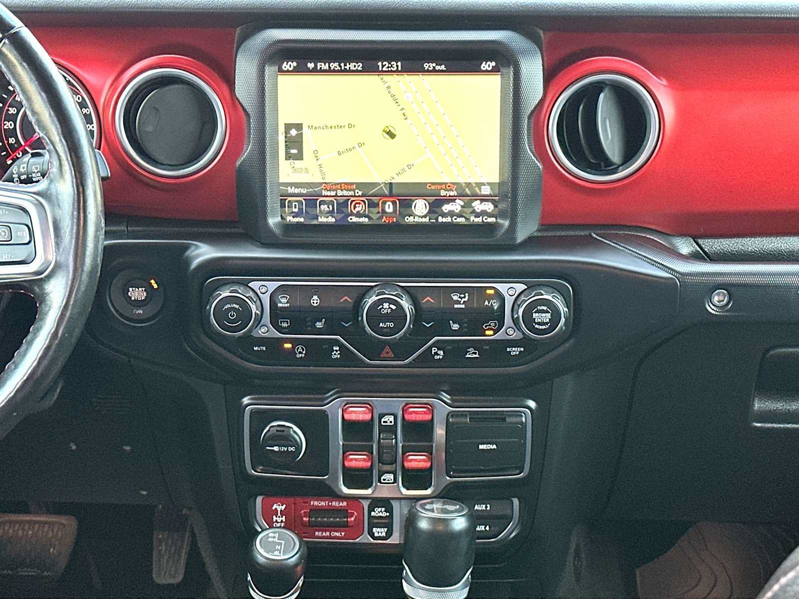 Used 2021 Jeep Wrangler Unlimited Rubicon AWD/4WD image 26