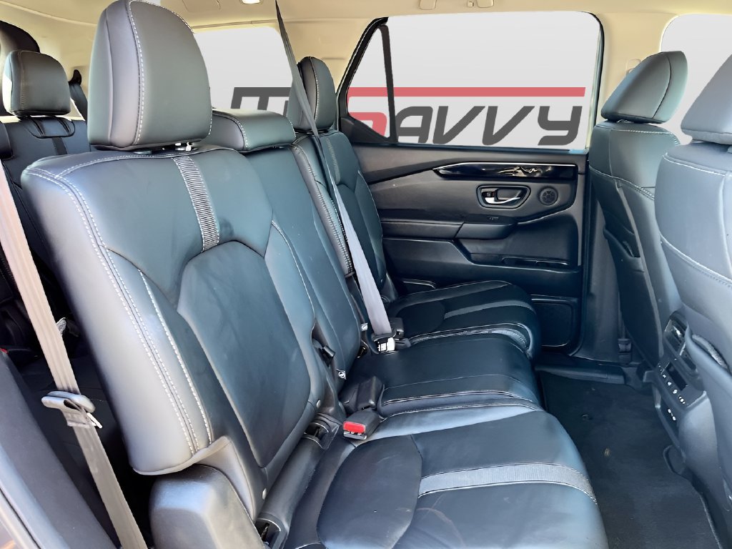 Used 2025 Honda Pilot Touring image 30