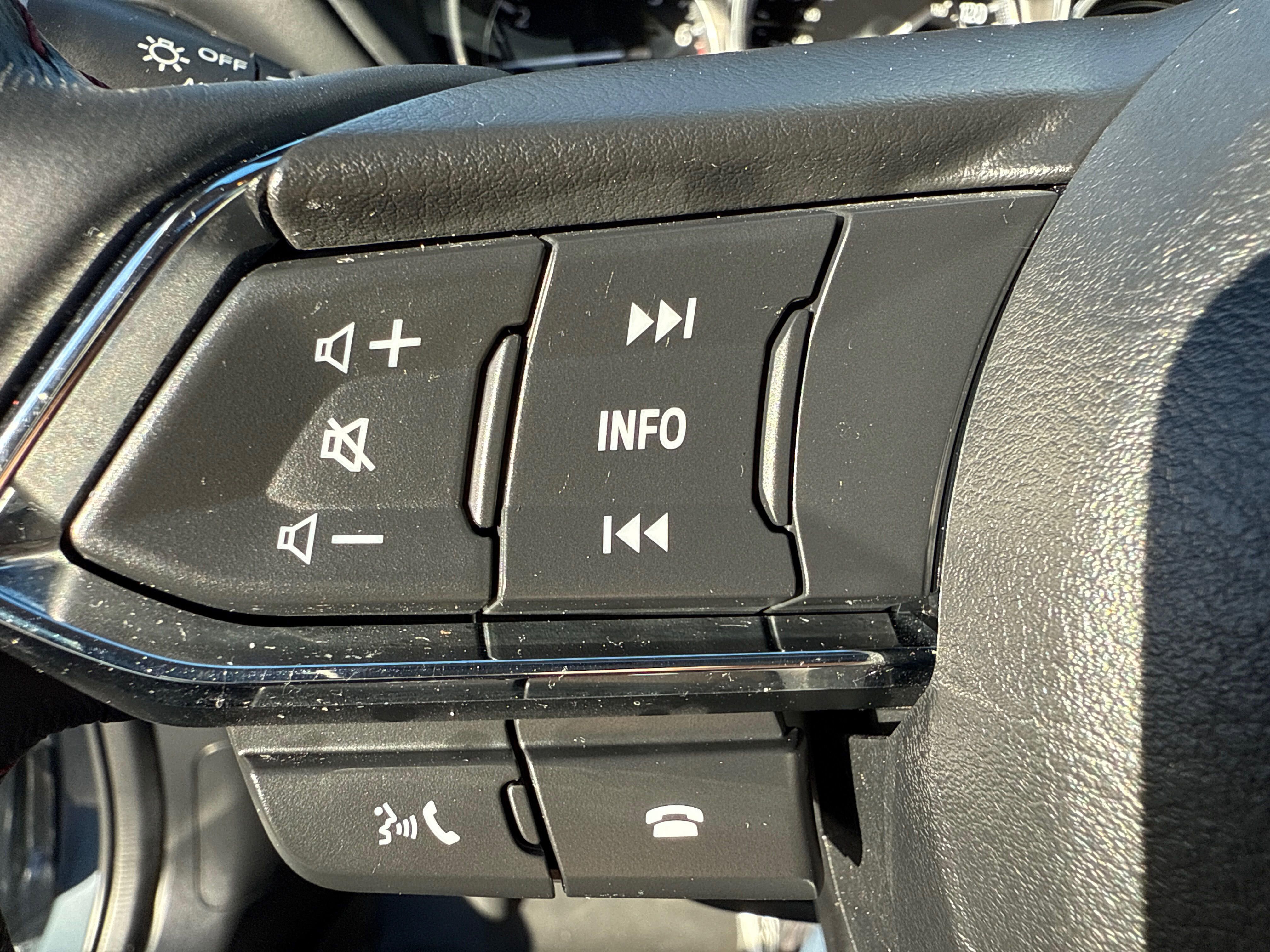 Used 2023 MAZDA CX-5 Carbon Edition image 11