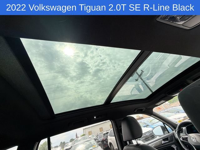 Used 2022 Volkswagen Tiguan SE R-Line AWD/4WD image 12