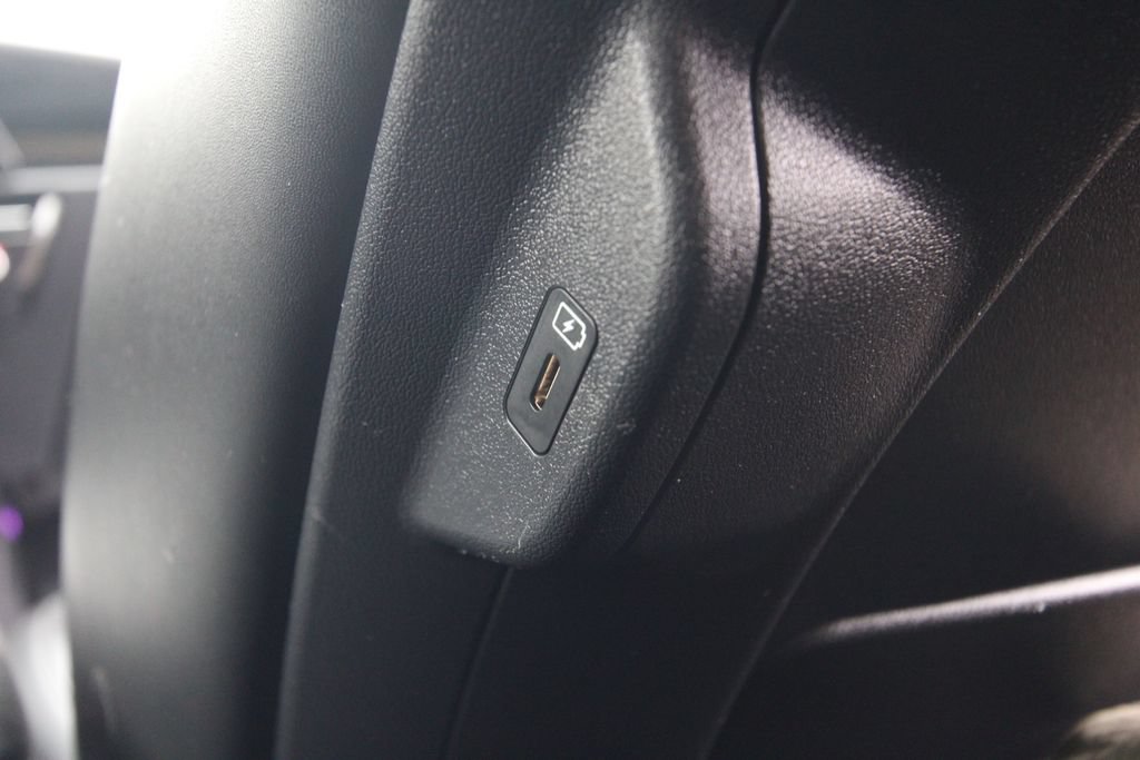 Used 2023 Kia Niro Wind w/ Wind Preserve Package FWD image 38