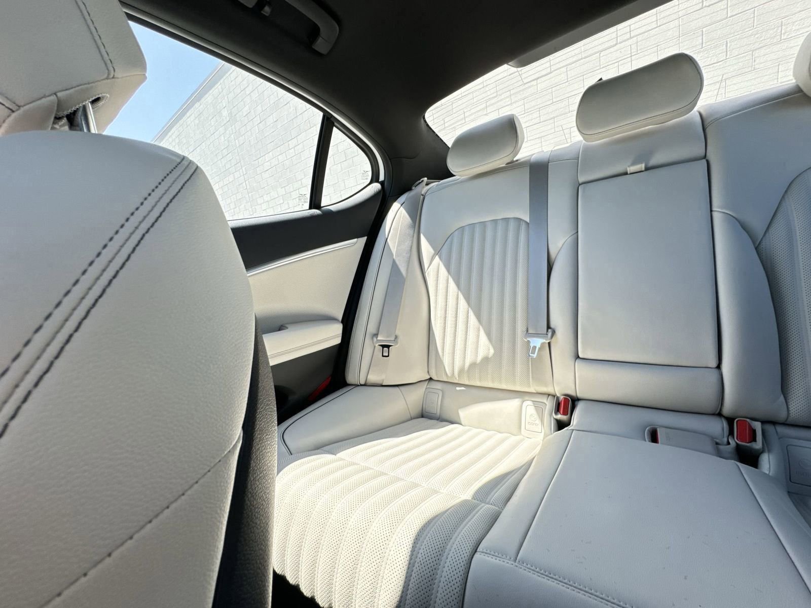 New 2025 Genesis G70 2.5T w/ Sport Prestige Package image 12