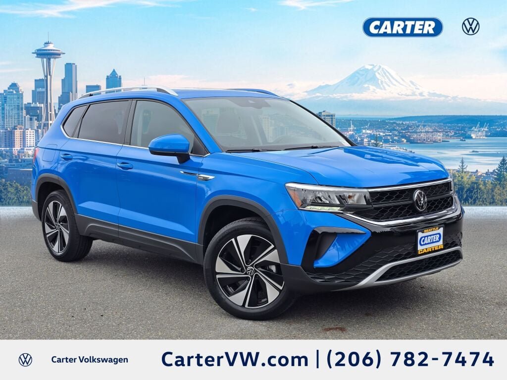 Used 2024 Volkswagen Taos SE w/ Panoramic Sunroof Package AWD/4WD image 1