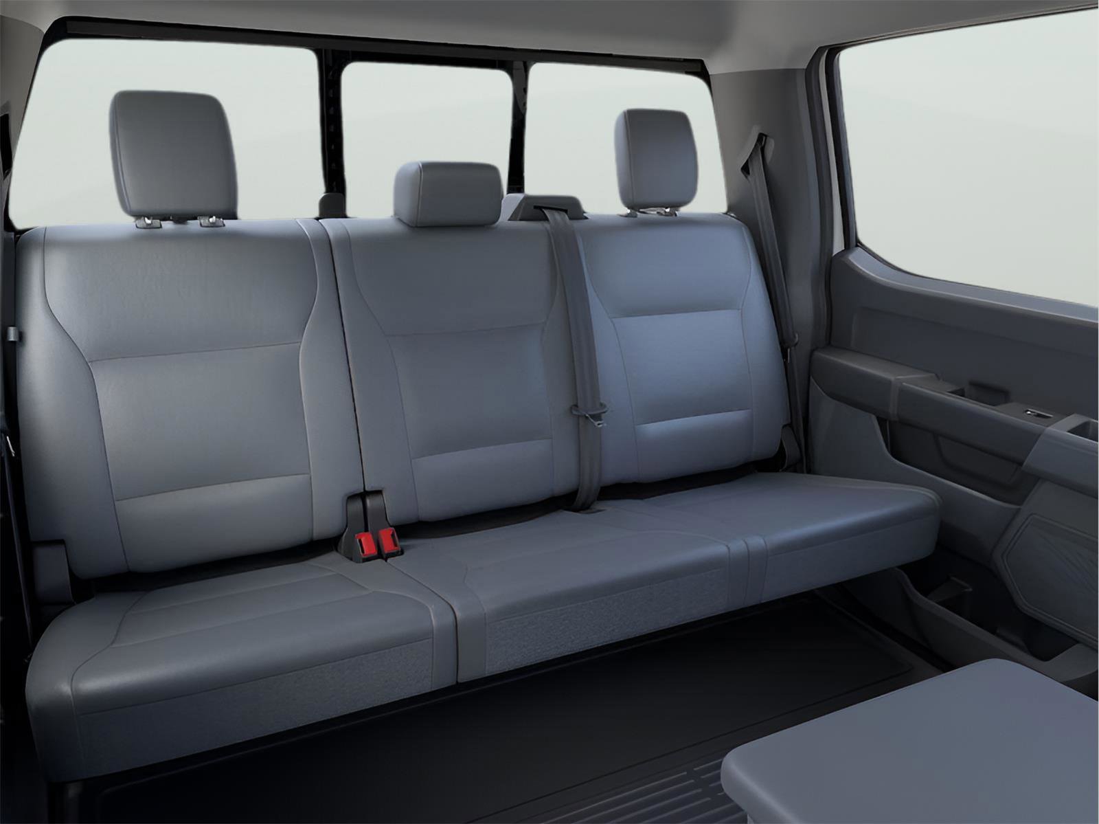 New 2025 Ford F250 XL w/ XL Chrome Package image 29