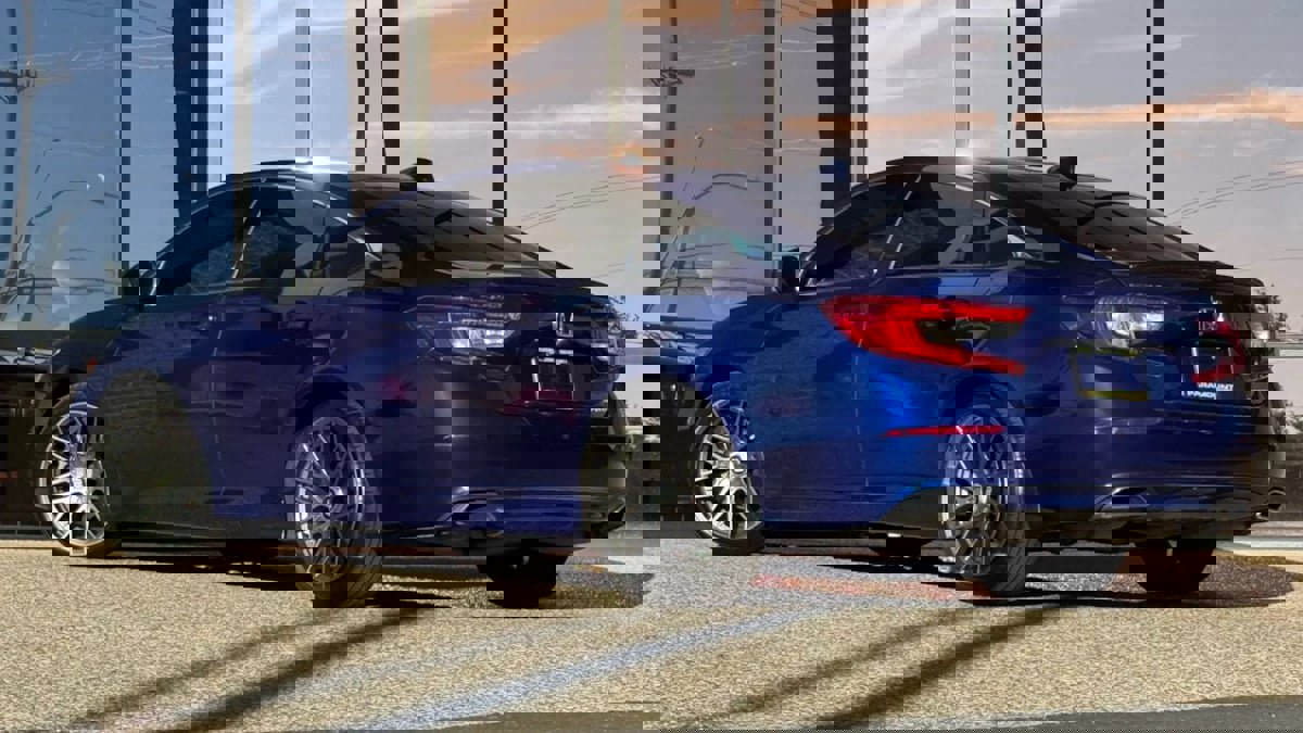 Used 2019 Honda Accord Sport image 6