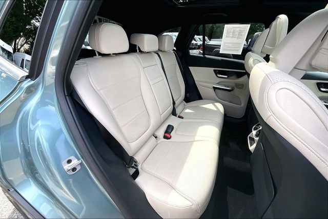 Used 2026 Mercedes-Benz GLC 300 4MATIC image 16
