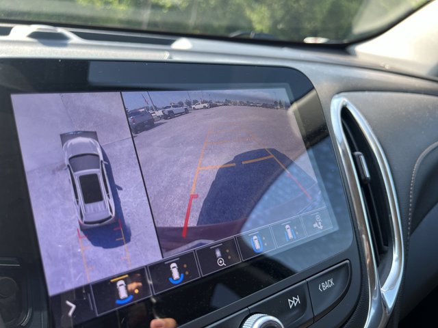 Used 2020 Chevrolet Equinox Premier FWD image 15