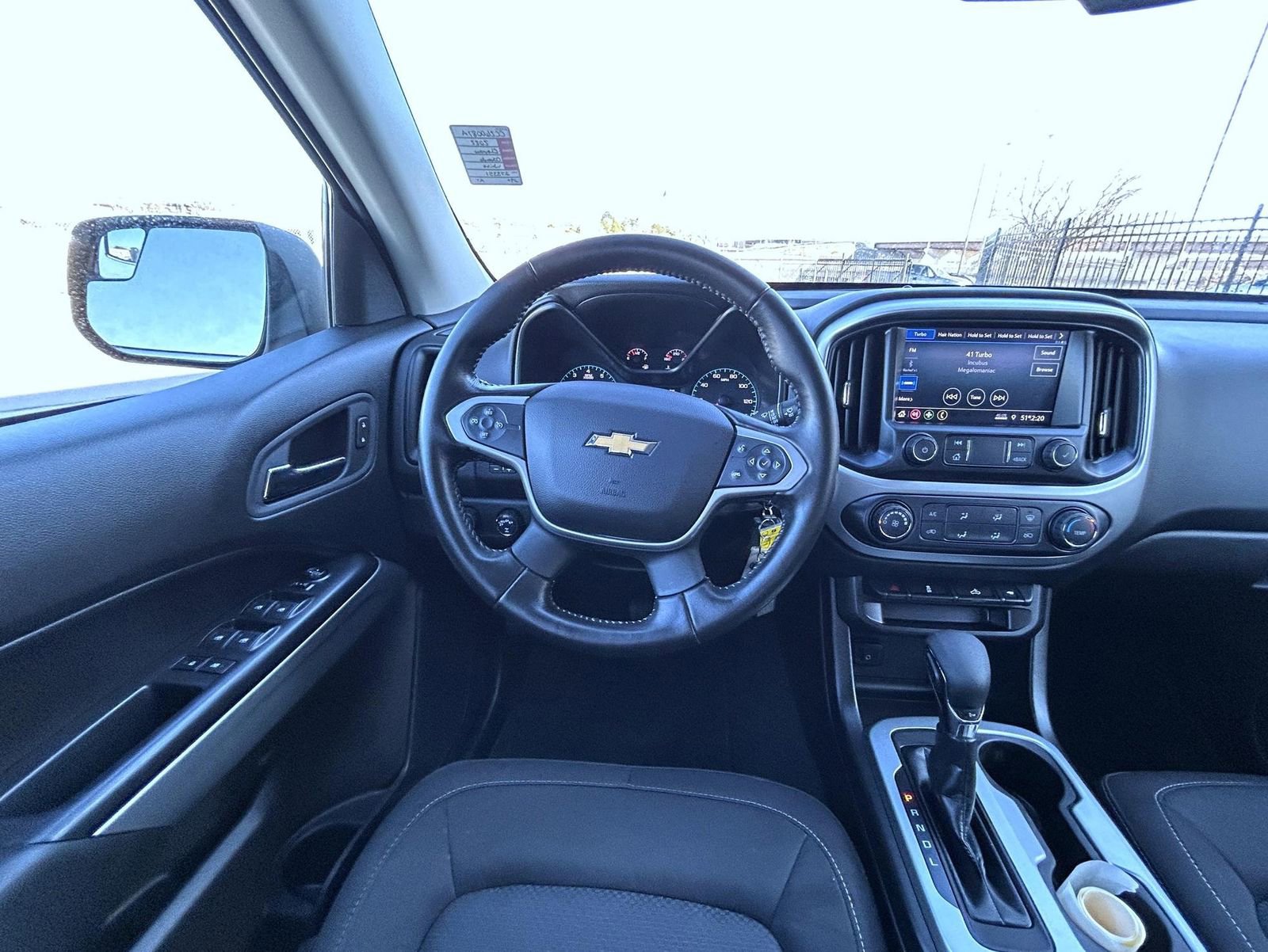 Certified 2022 Chevrolet Colorado LT w/ Chrome Appearance Package image 13