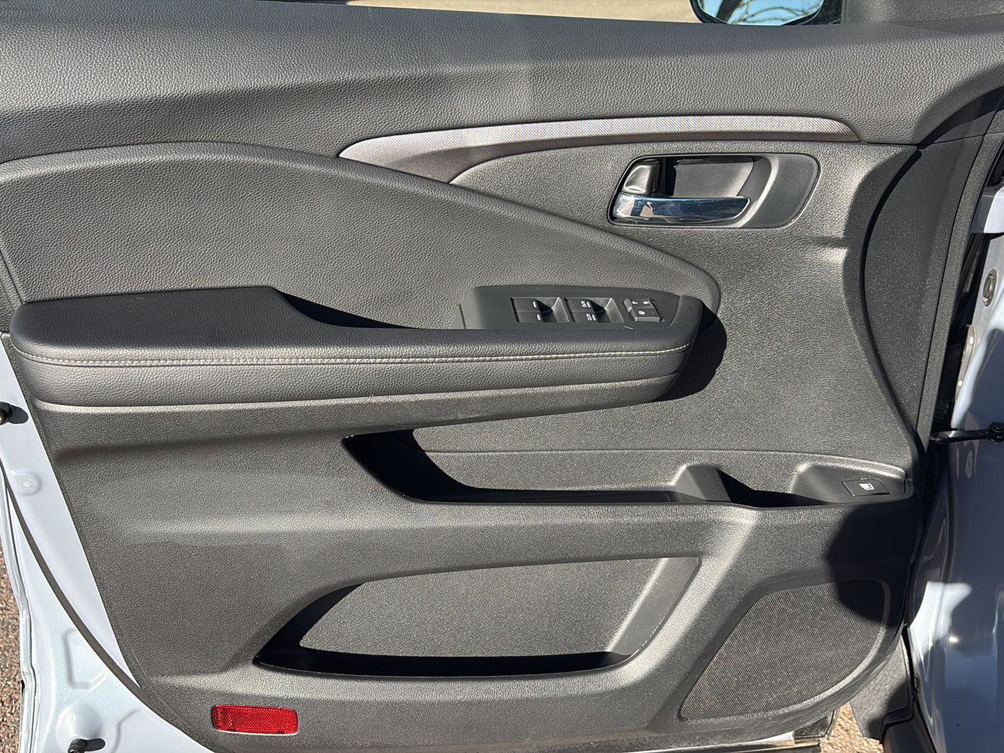 Certified 2023 Honda Ridgeline Sport image 8