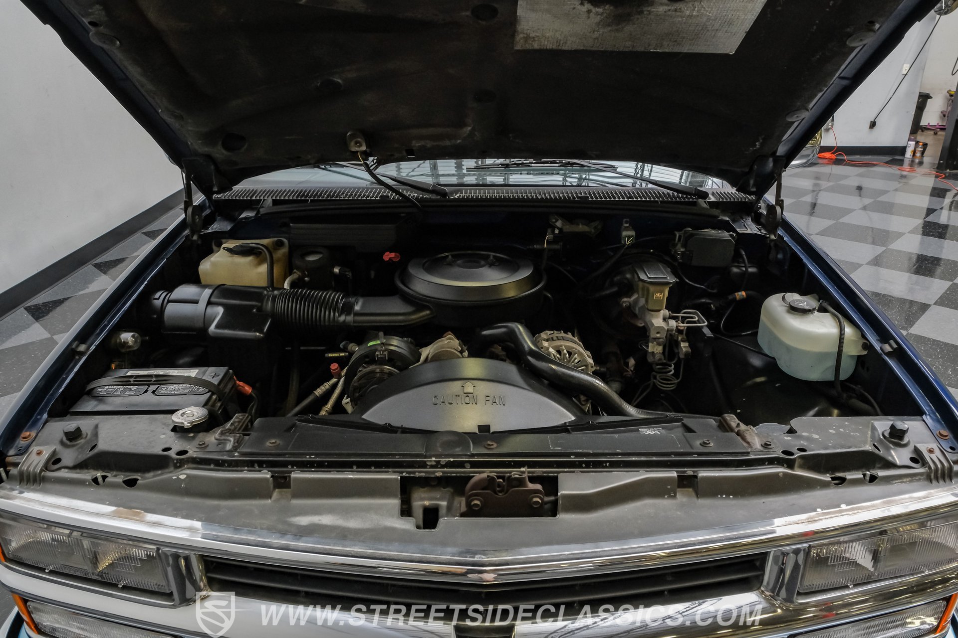 Used 1994 Chevrolet Silverado 1500 4x4 Regular Cab image 3