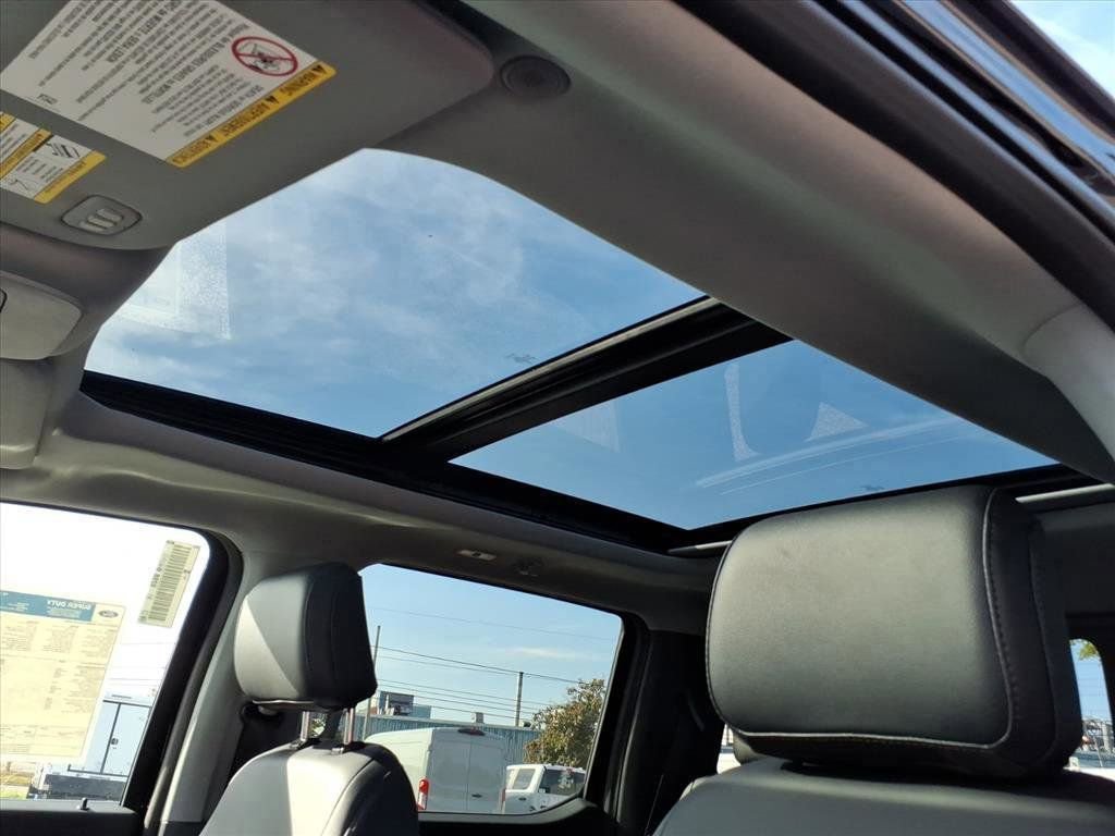 New 2026 Ford F350 Lariat w/ Chrome Package image 5