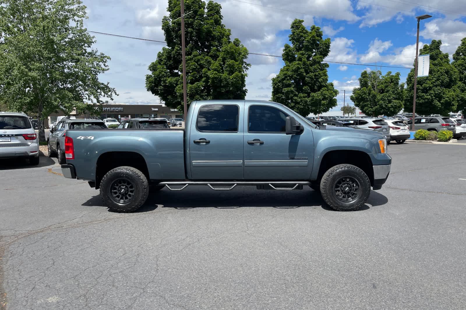 Used 2014 GMC Sierra 2500 SLE AWD/4WD image 6