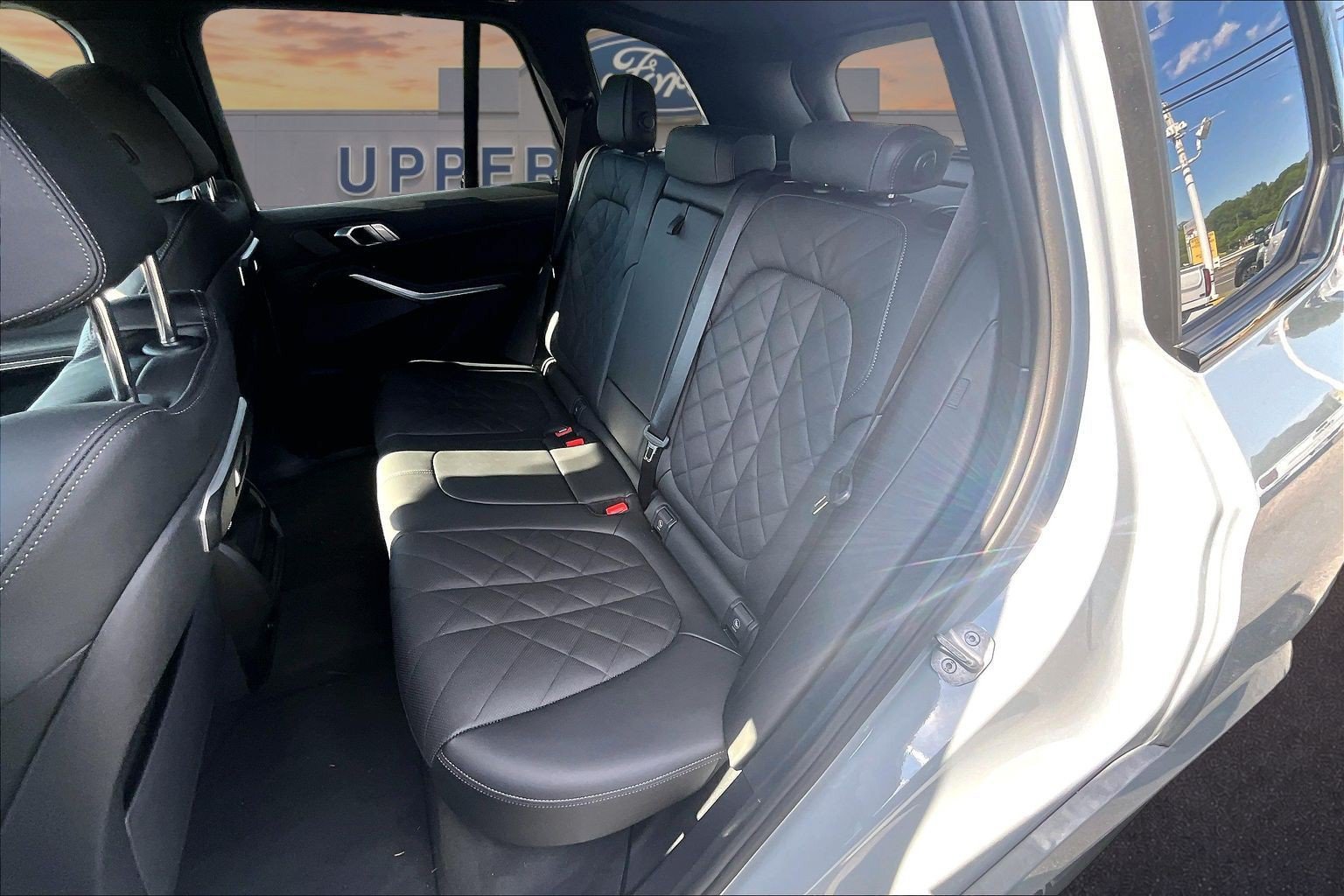 Used 2026 BMW X5 xDrive40i w/ M Sport Package AWD/4WD image 26