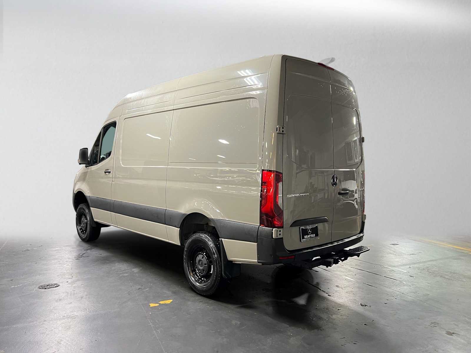 Used 2026 Mercedes-Benz Sprinter 2500 image 5