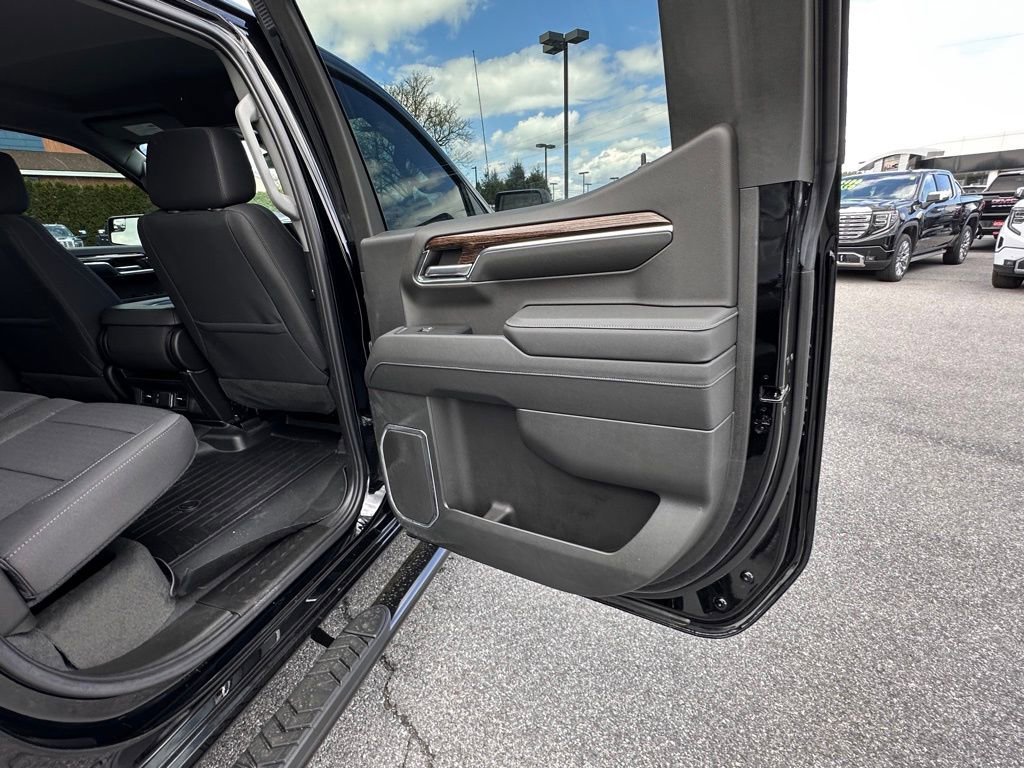 Used 2023 GMC Sierra 1500 Elevation image 16