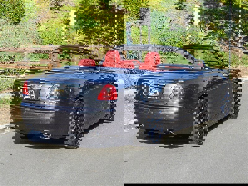 Used 2019 Rolls-Royce Dawn image 6