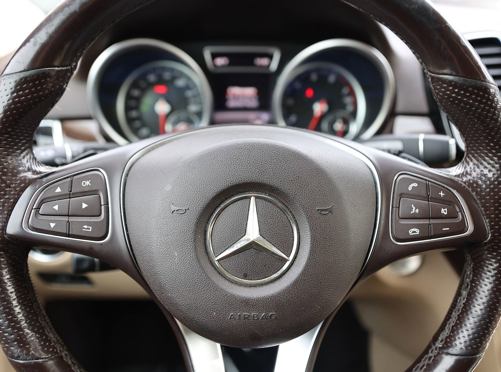 Used 2018 Mercedes-Benz GLE 350 4MATIC image 40