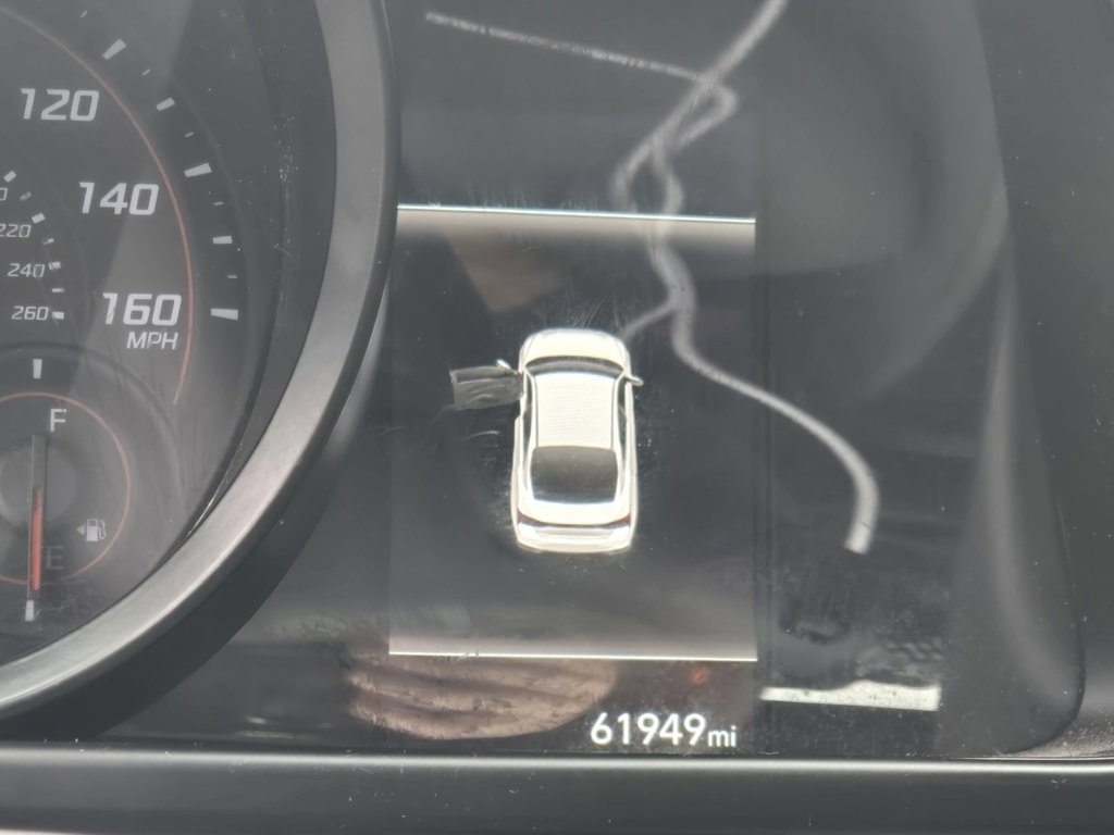 Used 2021 Hyundai Elantra SE image 19