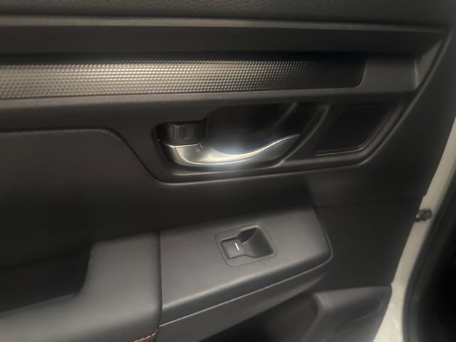 Used 2025 Honda CR-V Sport-L image 7