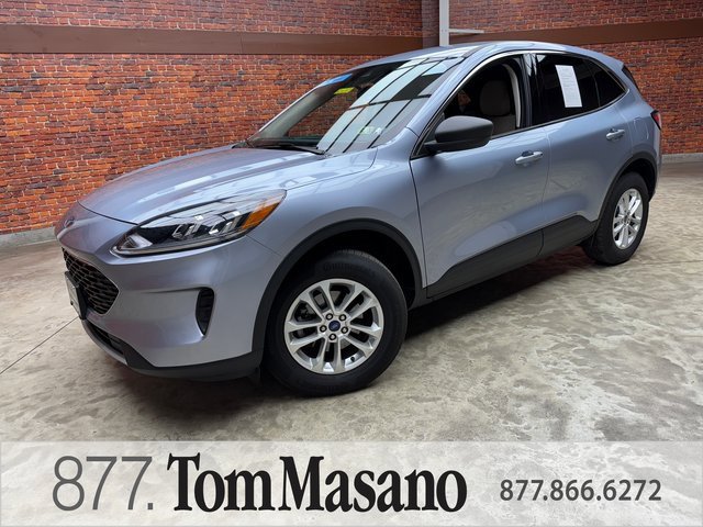 Certified 2022 Ford Escape SE w/ Cold Weather Package