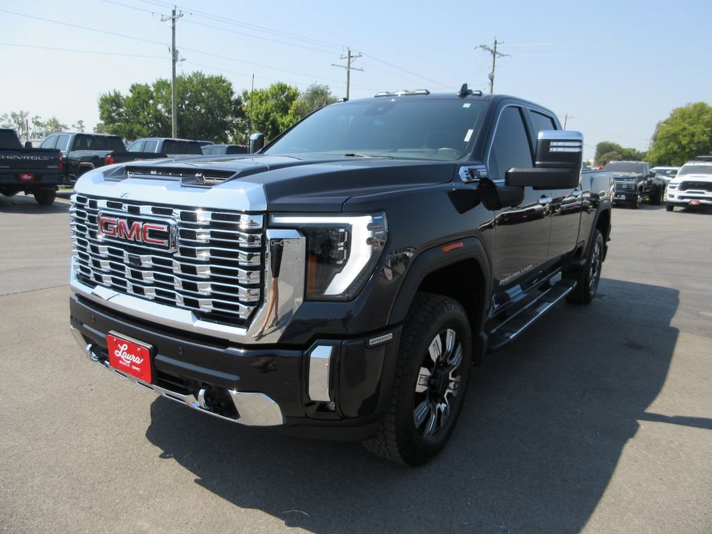 Certified 2025 GMC Sierra 2500 Denali w/ Denali Reserve Package AWD/4WD image 13