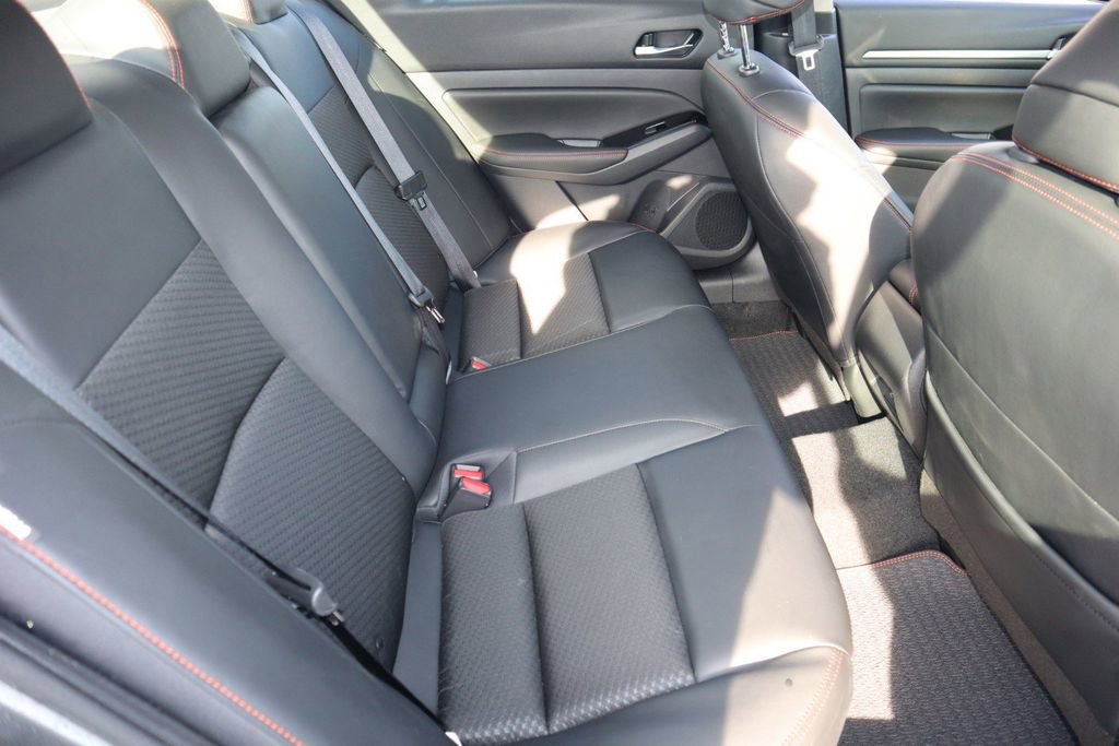 Certified 2024 Nissan Altima 2.5 SR image 25