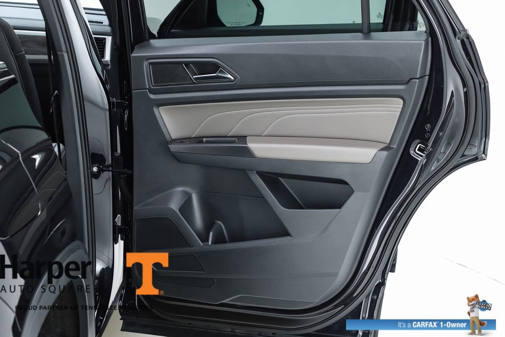 Used 2023 Volkswagen Atlas Cross Sport SE FWD image 70