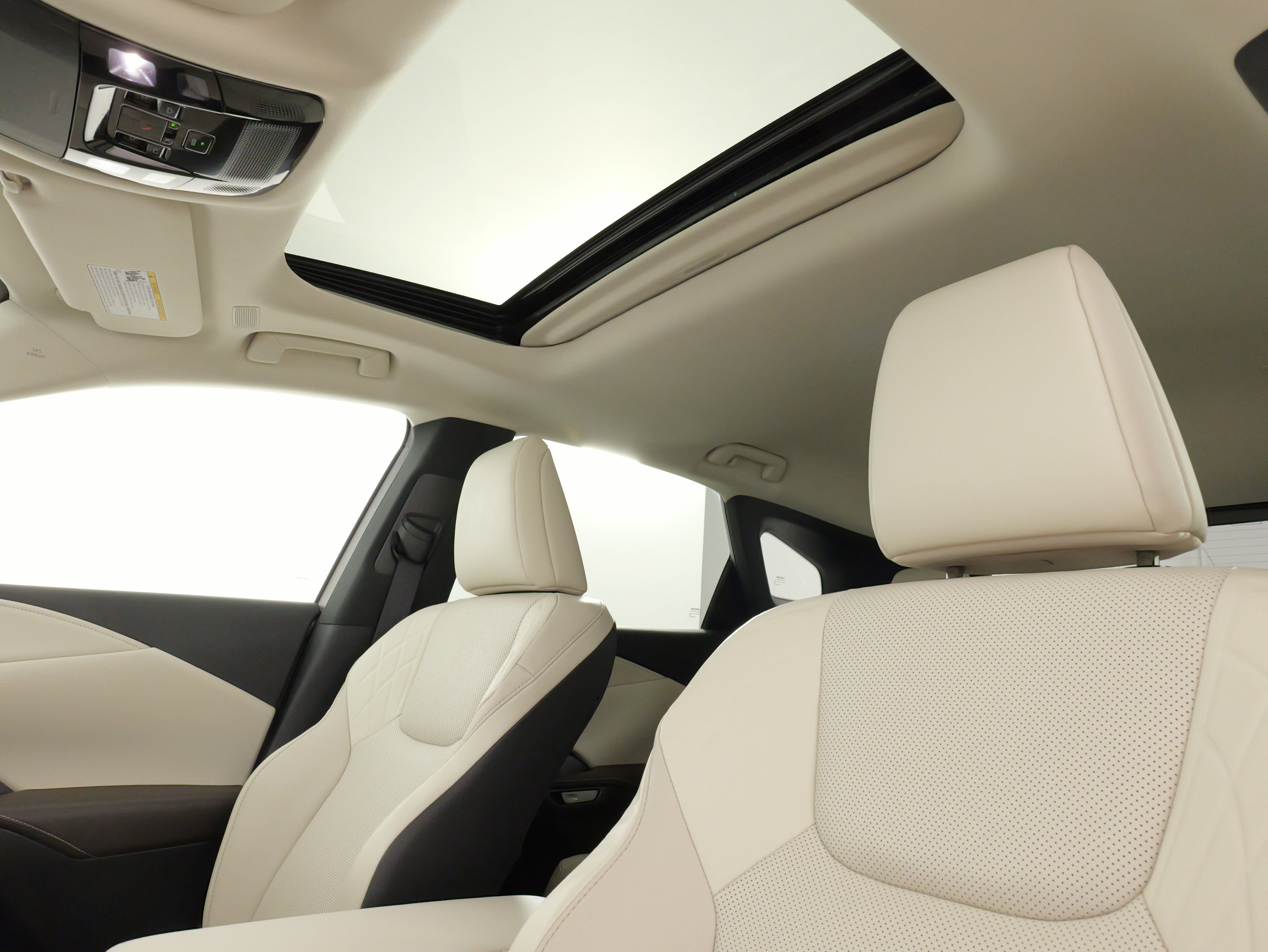 Used 2024 Lexus RX 350 Premium w/ Cold Area Package AWD/4WD image 33