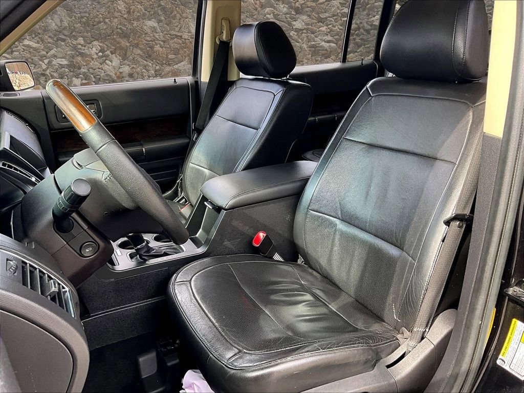 Used 2019 Ford Flex Limited image 19